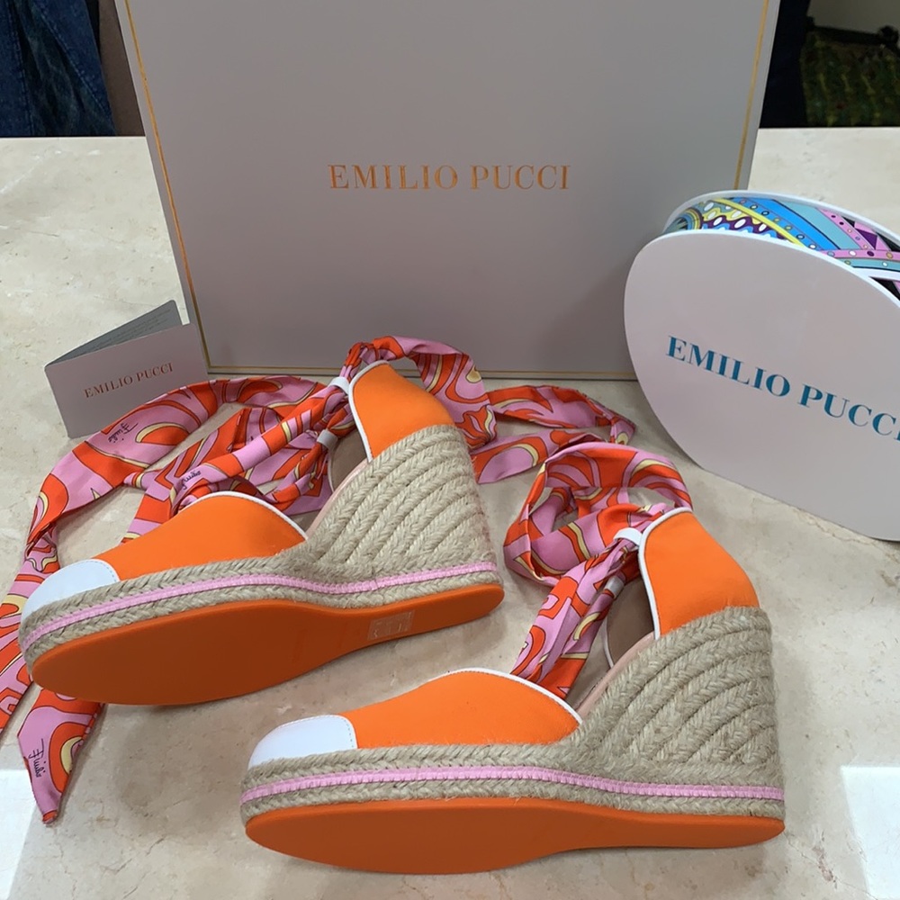 EMILIO PUCCI LONDON TIKI PRINT TWILL ESPADRILLES W/REMOVABLE SCARF IN CORAL - Picture 11 of 14